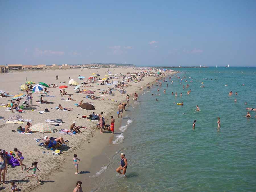 La plage vers le nord vue de l'estacade