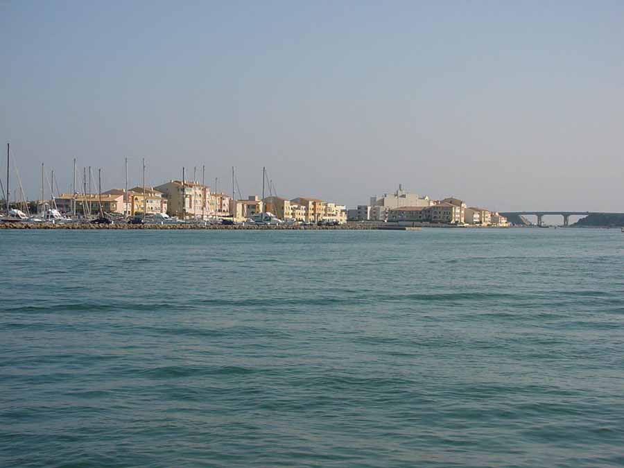 Le port sud vu du chenal